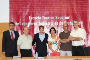 73562_525010747564595_304586523_n[1]