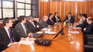 reunion-entre-representantes-del-mic-y-air-europa-_595_335_217518[1]