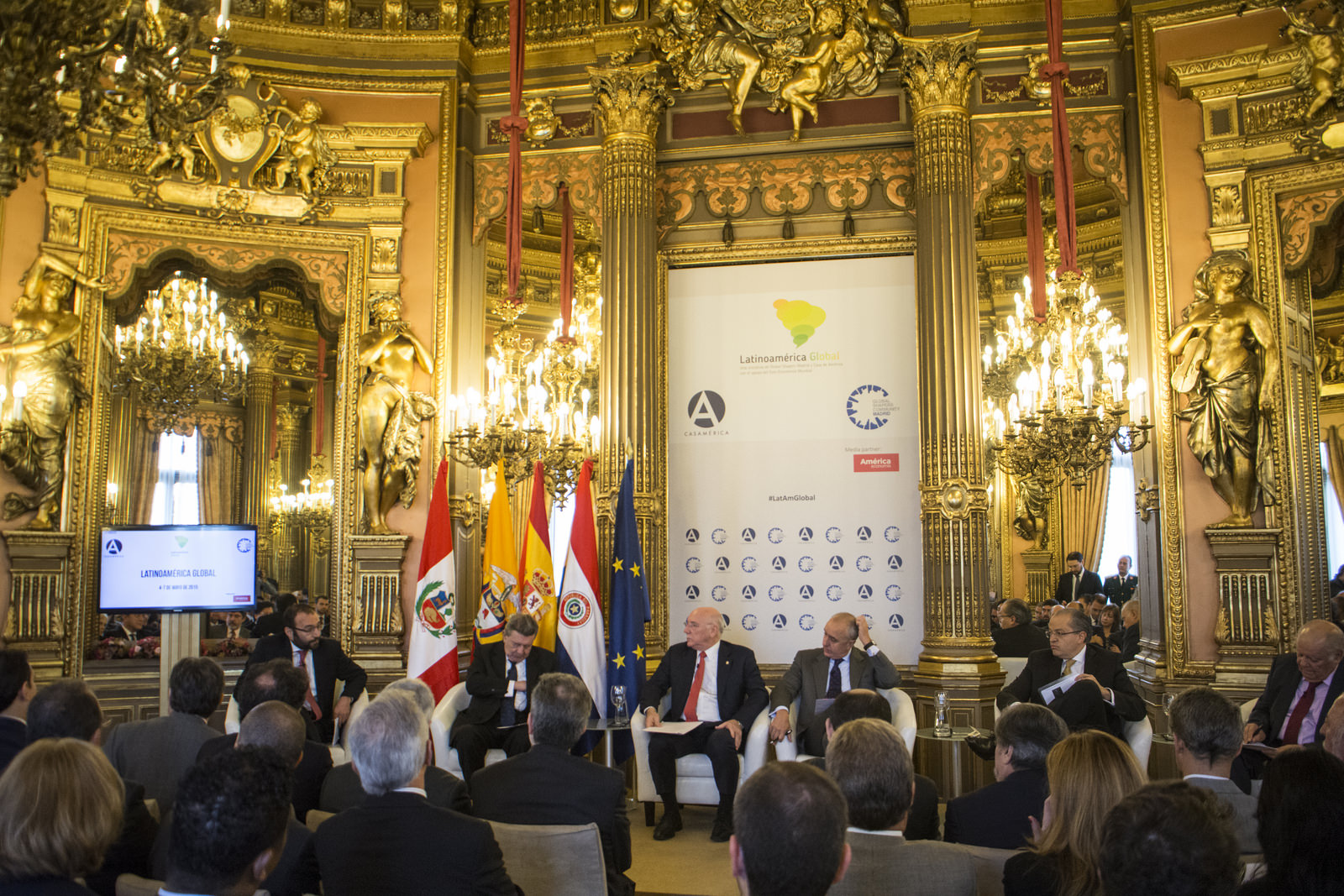 17378761565_99eeeaaaf6_h