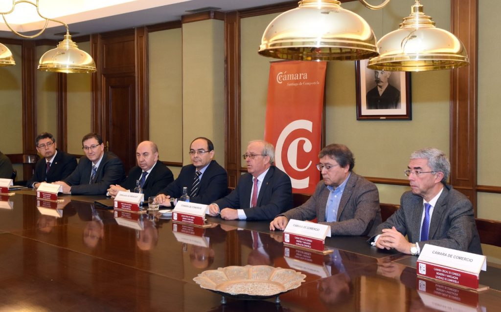 7-reunion-en-la-camara-de-comercio-de-galicia